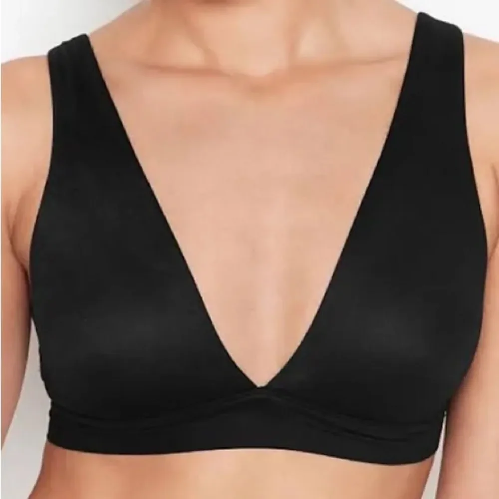 Victoria’s Secret Supersoft Unlined lounge Wireless bralette Bra Plunge black L